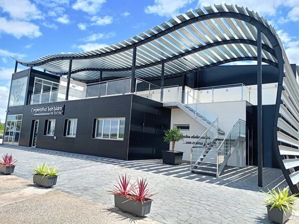 Sesenta años sembrando futuro desde Entrín