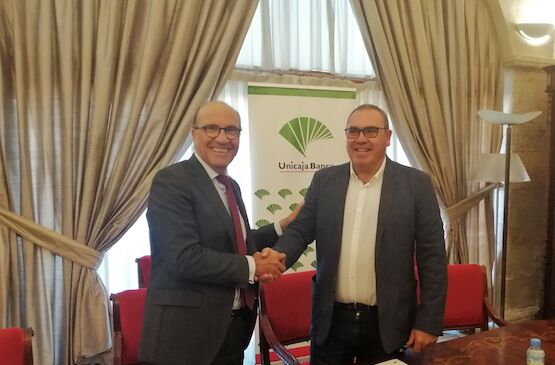 Cooperativas Extremadura y Unicaja Banco unen esfuerzos para favorecer el desarrollo del campo extremeño