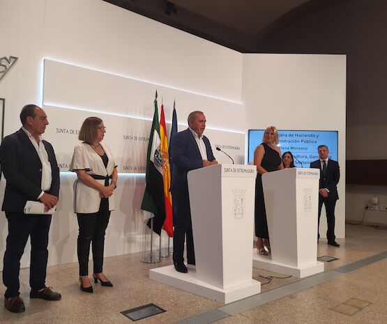 En marcha una línea de avales dirigida específicamente a las cooperativas agroalimentarias extremeñas