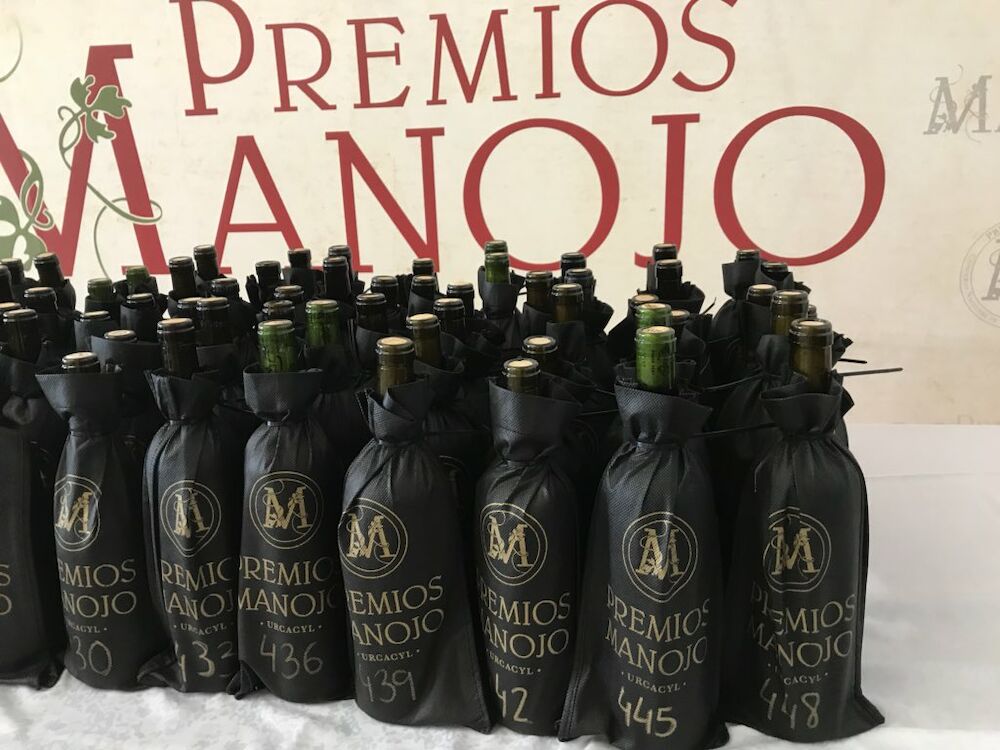 23 vinos de bodegas cooperativas extremeñas optan a los Premios Manojo