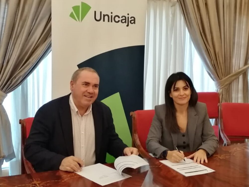 Unicaja y Cooperativas Agro-alimentarias Extremadura ofrecerán formación sobre las novedades de la próxima PAC a agricultores y ganaderos